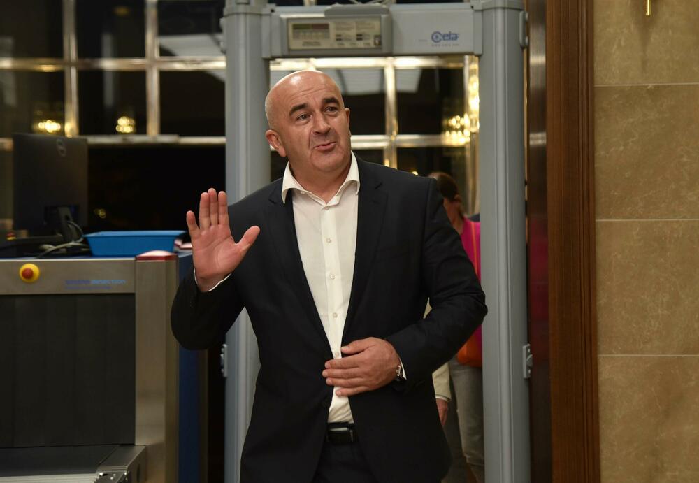 <p>Lider Nove srpske demokratije Andrija Mandić kazao je da se o lideru Demosa Miodragu Lekiću raspravljalo kao mandataru, i da je postignut visok nivo saglasnosti</p>