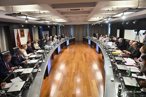 Vlada razriješila osam direktora direktorata u Ministarstvu...