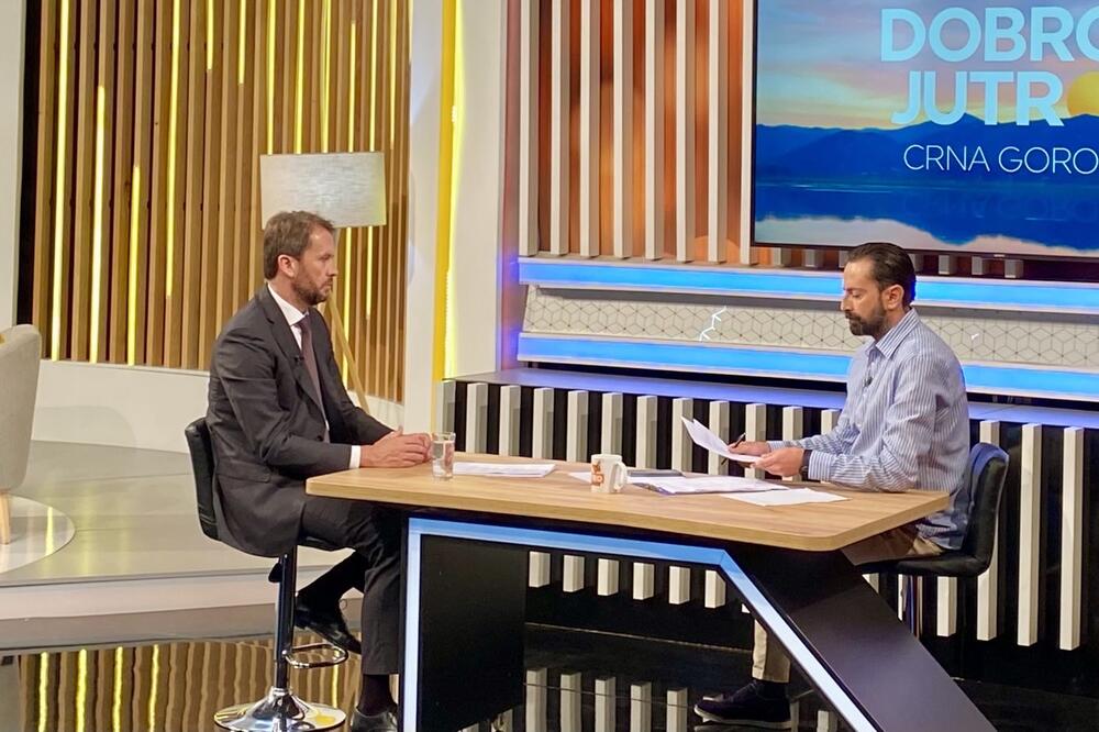 Konjević u emisiji, Foto: Ministarstvo odbrane