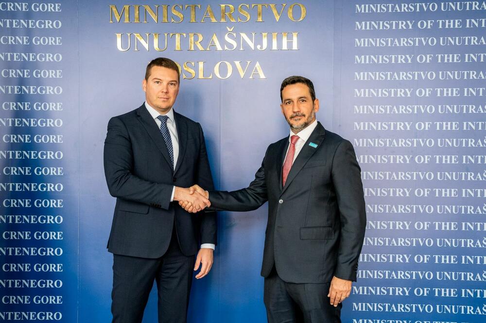 Adžić i Santander, Foto: MUP Crne Gore