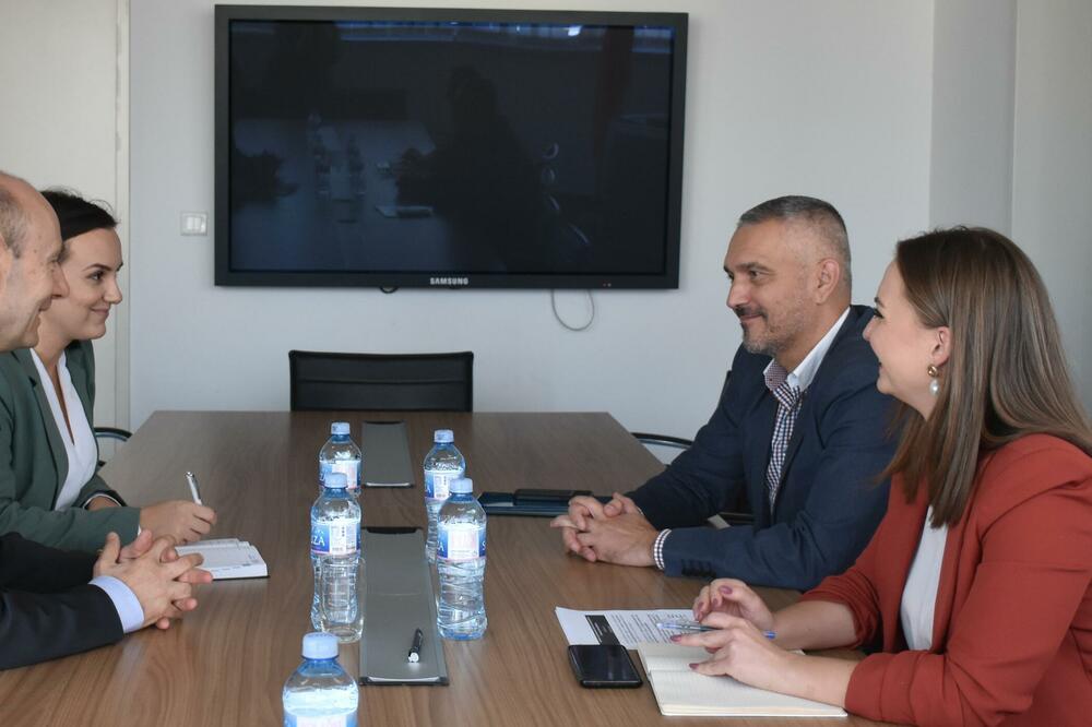 Brđanin na sastanku sa novoimenovanim atašeom za unutrašnje poslove Francuske, Foto: Uprava policije