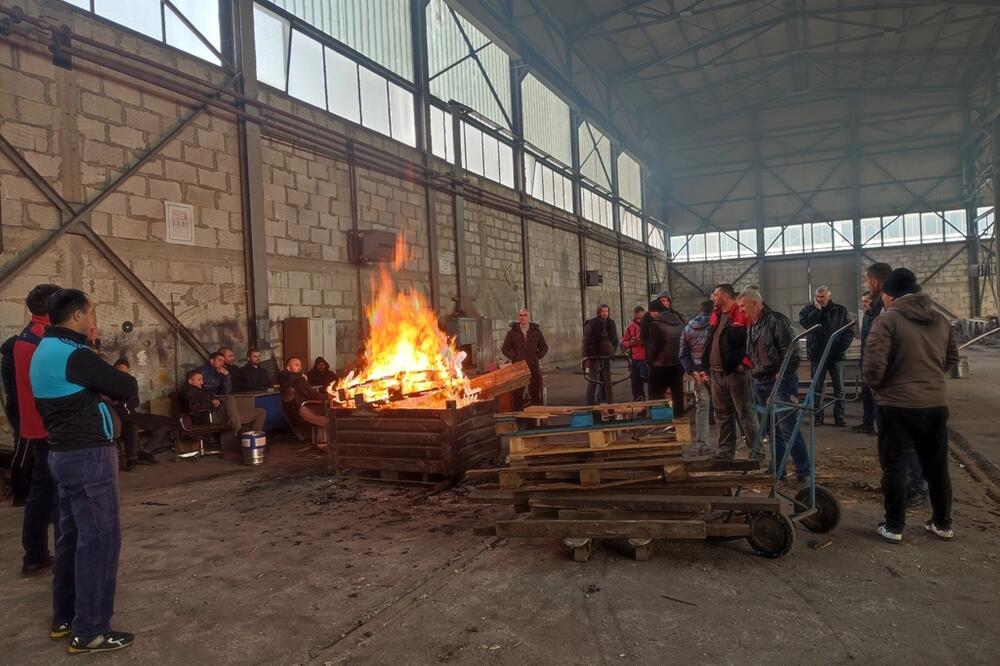 Od marta protestuju u krugu fabrike: Radnici Metalca, Foto: Svetlana Mandic