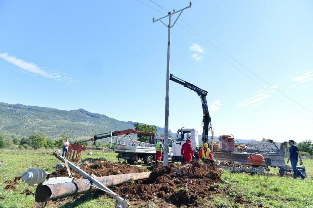 <p>Selektovani su najzahtjevniji dalekovodi, sa najvećim brojem ispada i širim konzumnim područjem, a vodilo se računa i o proporcionalnoj zastupljenosti investicije po regionima</p>