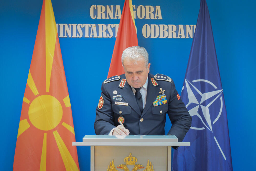 <p>Sastanak sa general-majorom Sjeverne Makedonij Vaskom Gjurčinovski</p>