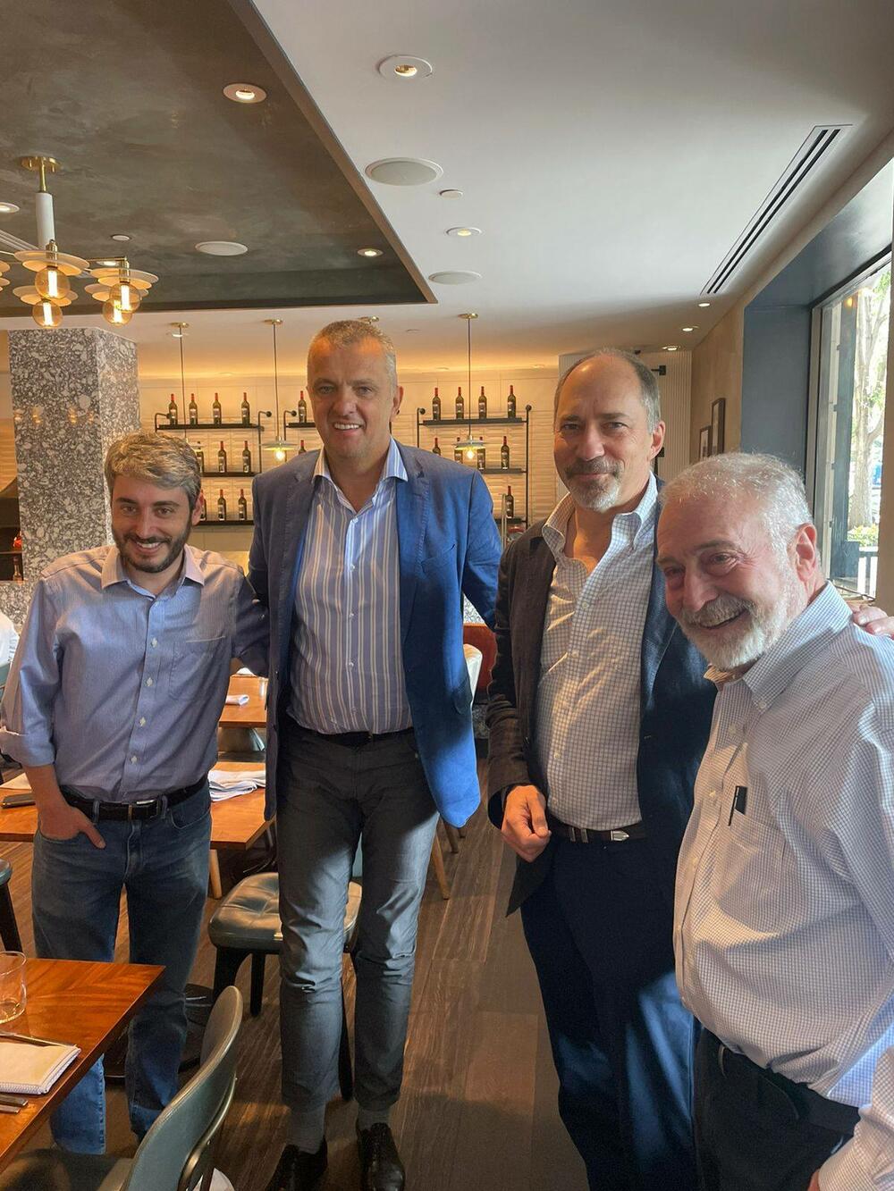 Vejl, Ivanović, Brauči i Hambruger