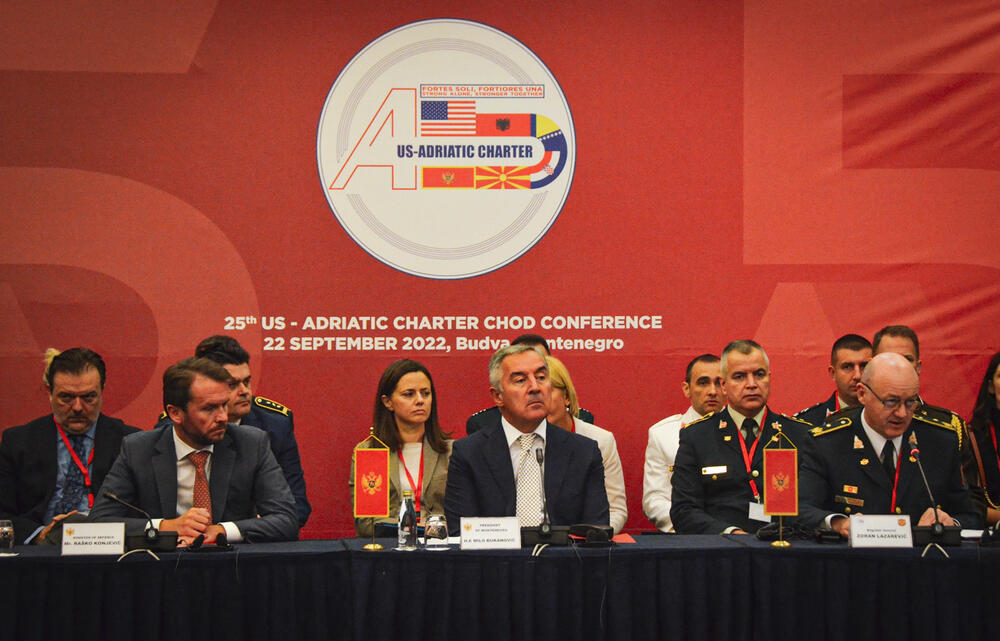 <p>"Naša prednost je neraskidiva veza članica Saveza. Radeći zajedno, zaustavićemo svaku prijetnju", kazao je Kavoli</p>