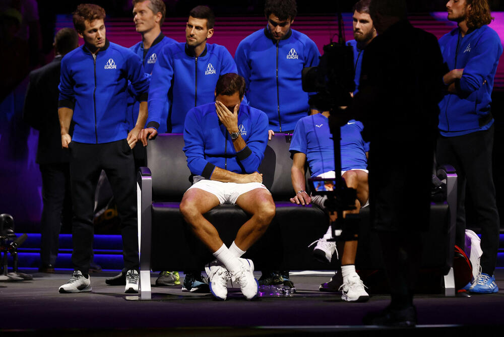 <p>Rodžer Federer sinoć je odigrao posljednji meč u karijeri - oproštaj Maestra iz Bazela je bio emotivan...</p>