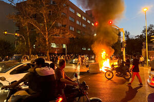 Iranski državni medij: Najmanje 35 stradalih u demonstarcijama...