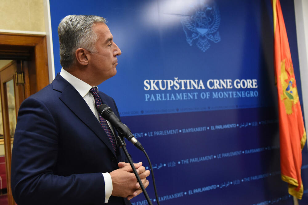 Inicijativa za smjenu od juče formalno u skupštinskoj proceduri: Đukanović, Foto: SAVO PRELEVIC