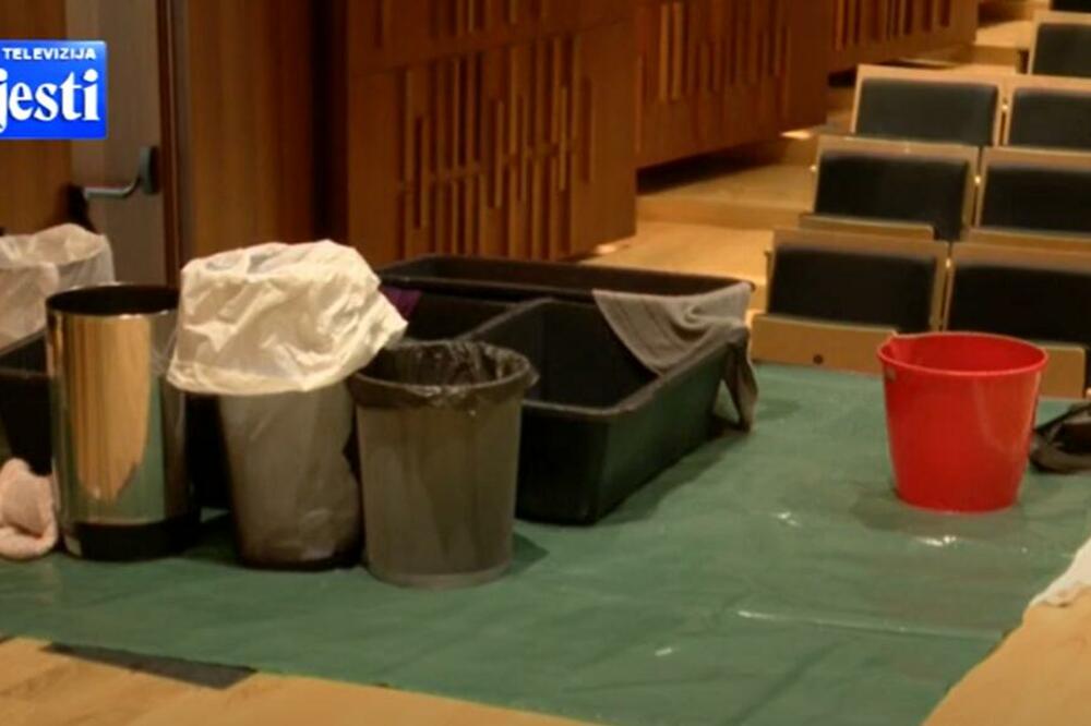 stanje u Muzičkom centru, Foto: Printscreen YouTube