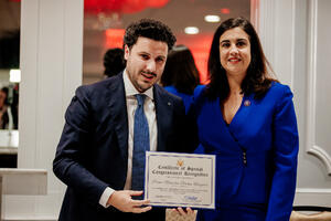 Maliotakis uručila Abazoviću specijalno priznanje američkog...