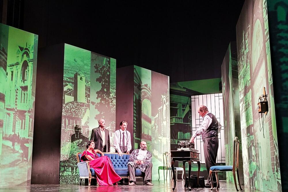 Sa premijere predstave u Tivtu, Foto: Siniša Luković