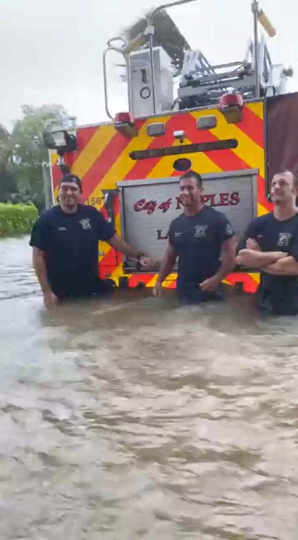 <p>Guverner Floride Ron De Santis izjavio je da je ovo vjerovatno "jedan od pet najrazornijih uragana koji su dosad pogodili Floridu"</p>