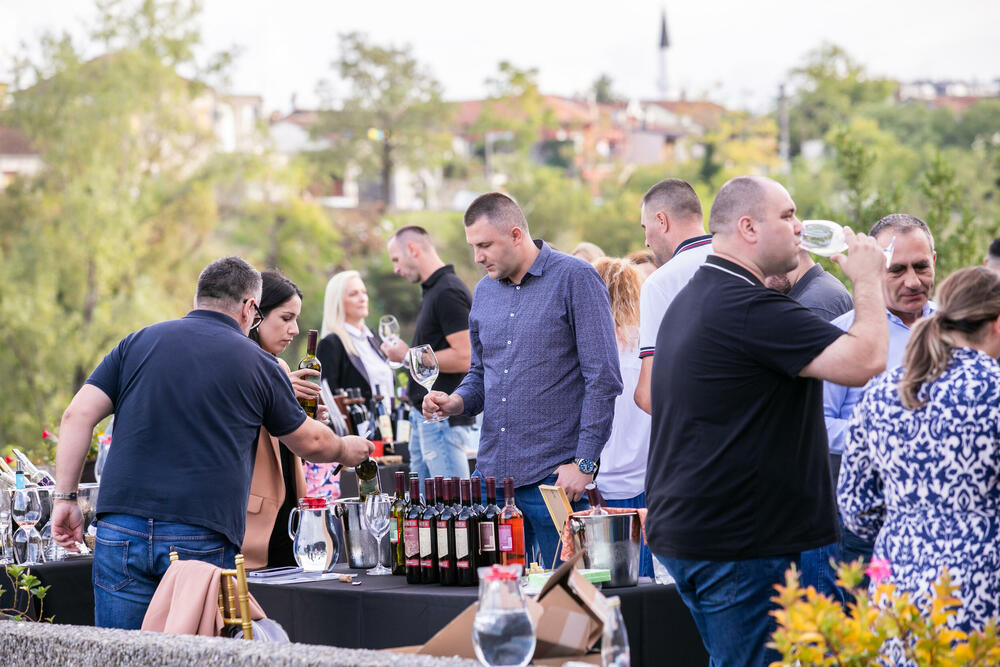 <p>Događaj ima za cilj i unaprjeđenje kulturnog i društvenog sadržaja, te promociju Glavnog grada kao turističke destinacije.</p>