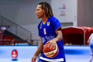 Fets Rasel: Bar je prelijepo mjesto, u klubu su pravi...