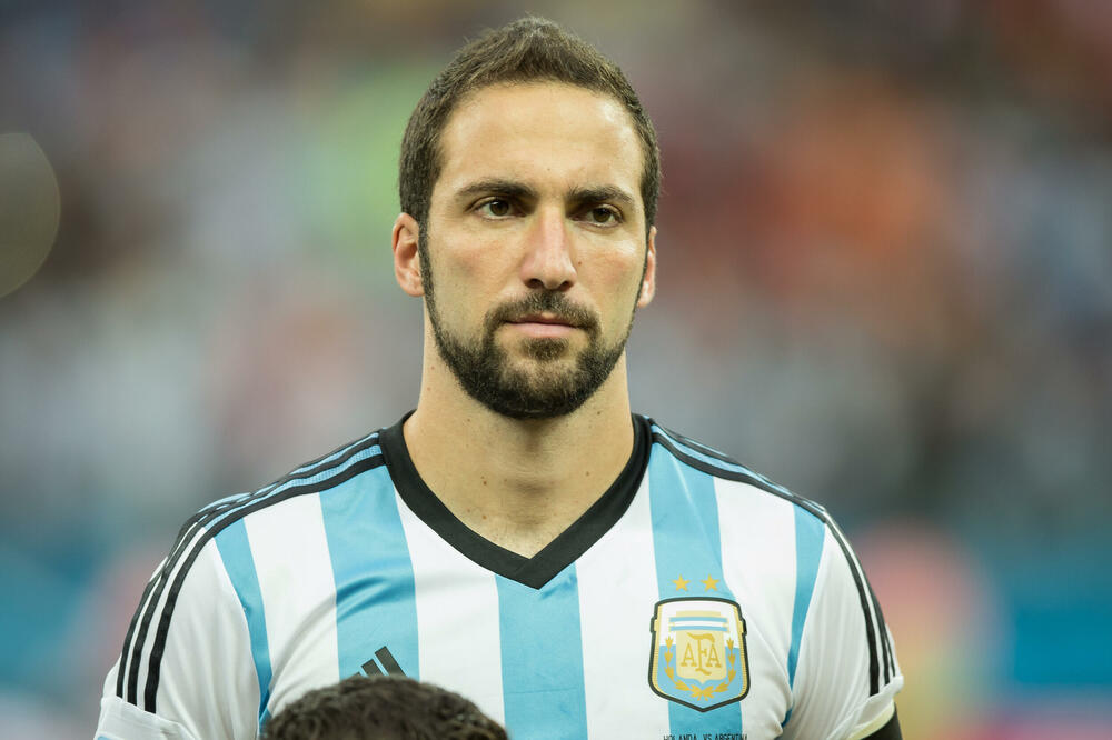 Iguain u dresu reprezentacije, Foto: Shutterstock