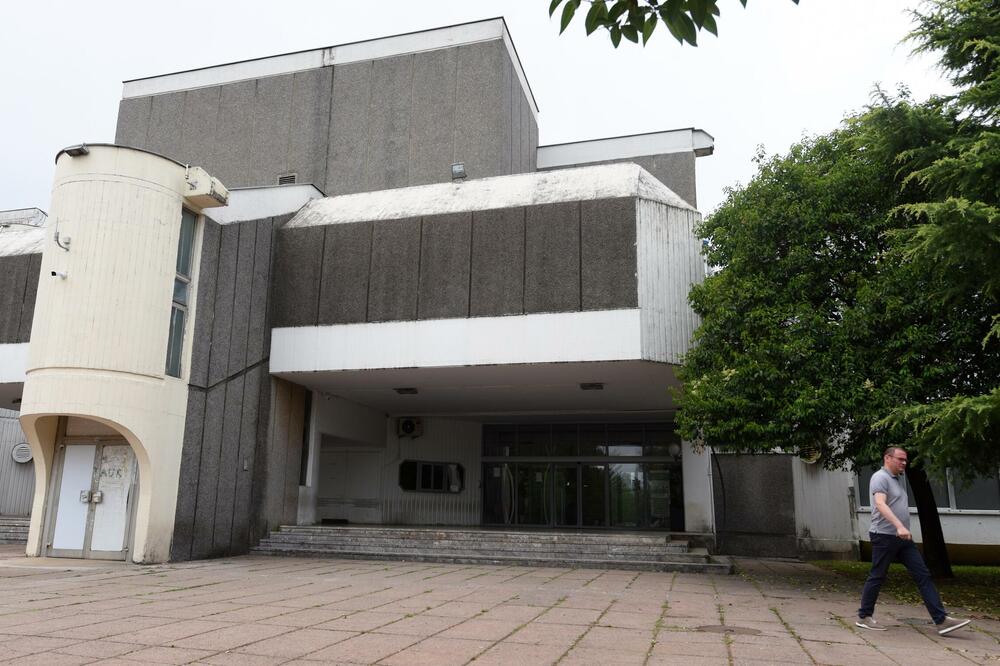 Raspisali više tendera koje treba realizovati do kraja godine (ilustracija), Foto: BORIS PEJOVIC