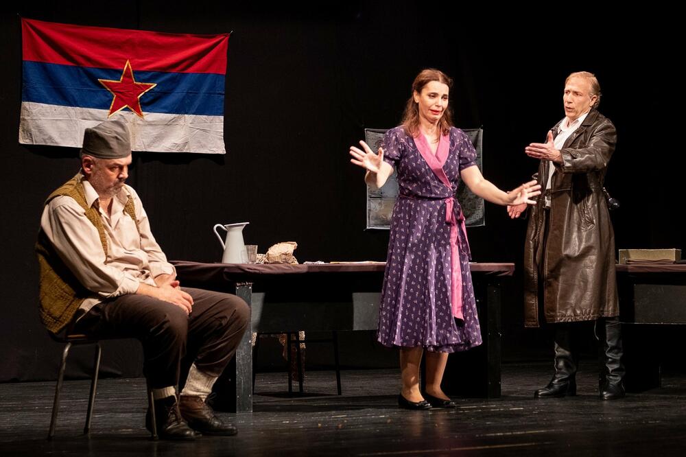 Scena iz predstave, Foto: Borislav Blagojevic