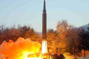Sjeverna Koreja i oružje: Kakvim raketama raspolaže Pjongjang