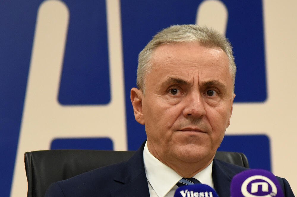 Tvrdi da garancija nema jer nijesu bile potrebne: Radoje Žugić, Foto: Luka Zekovic