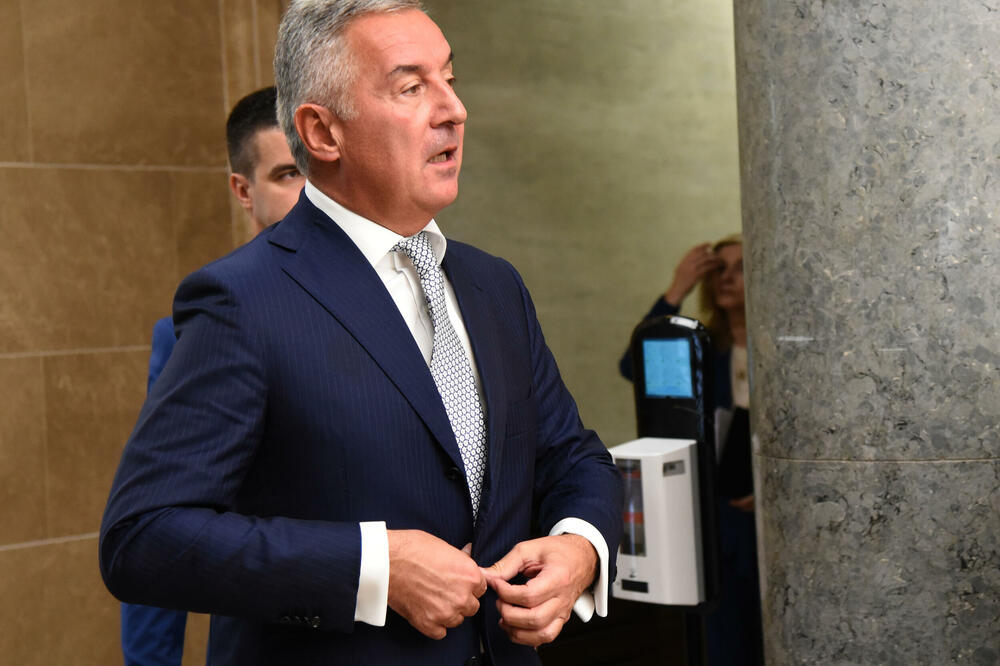 Skupština ga može razriješiti kada Ustavni sud utvrdi da je povrijedio Ustav: Đukanović, Foto: Luka Zekovic