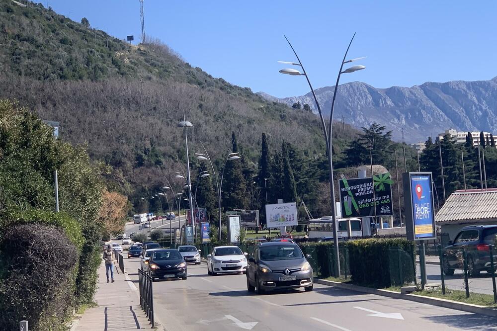 Atraktivno zemljište na ulazu u Budvu, Foto: Vuk Lajović