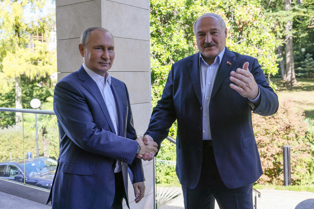 Predsjednici Rusije i Bjelorusije Vladimir Putin i Aleksandar Lukašenko, Foto: Reuters