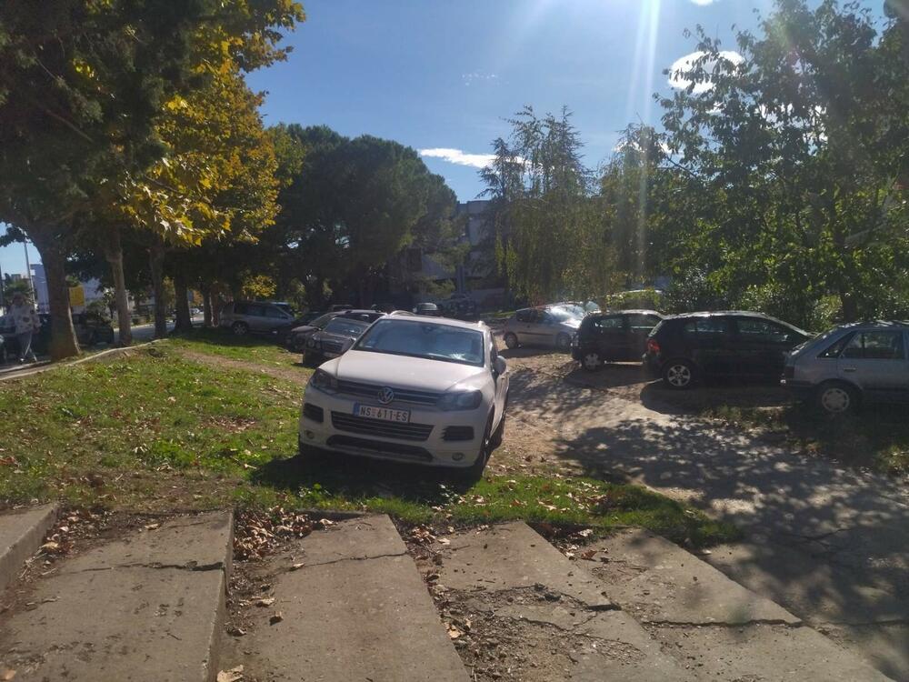 Haos će se riješiti parkingom kod zgrade Opštine
