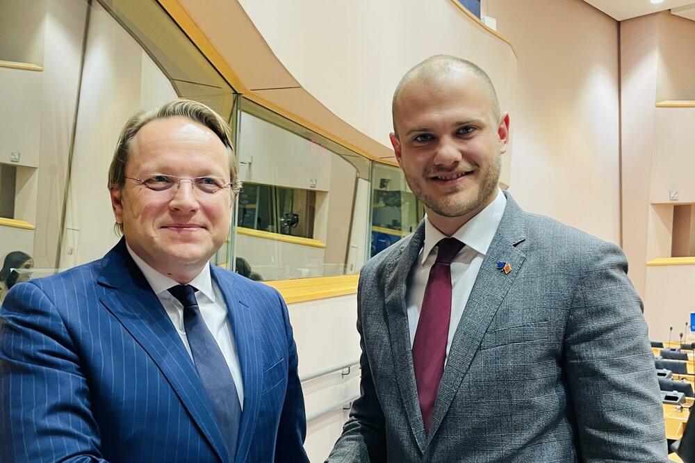 Foto: Radnička partija