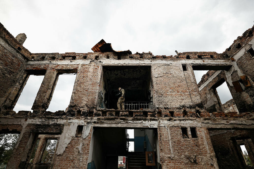 Jedna od uništenih zgrada u Limanu, Foto: Reuters