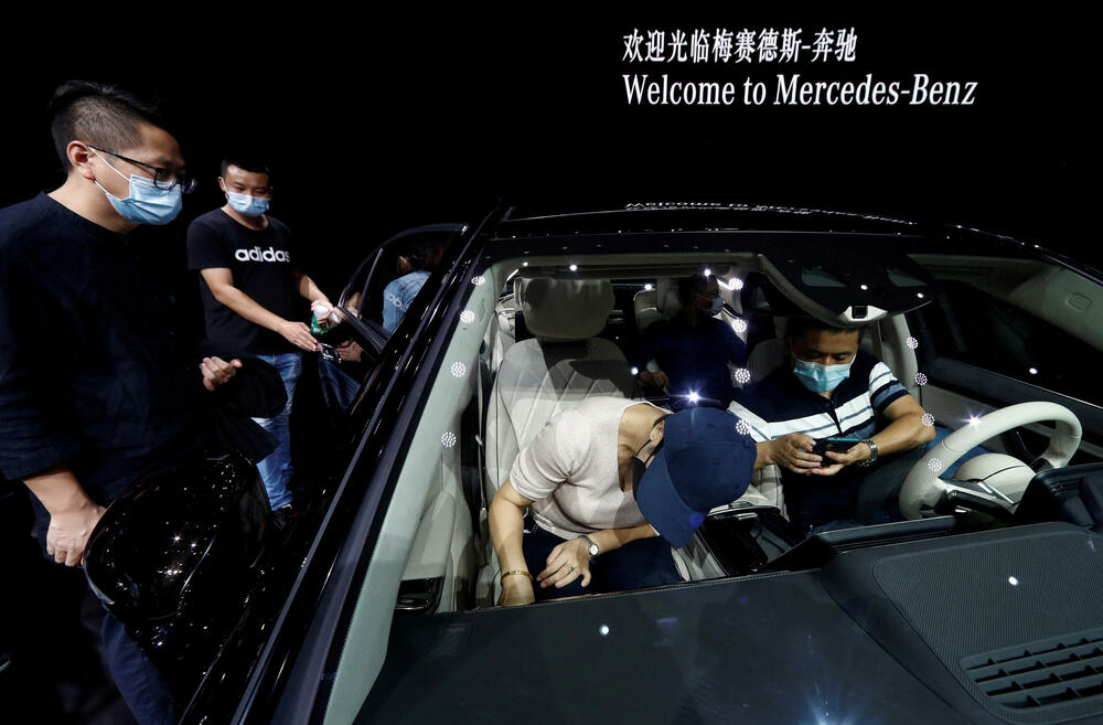 Mercedes S500L na izložbi u Pekingu 