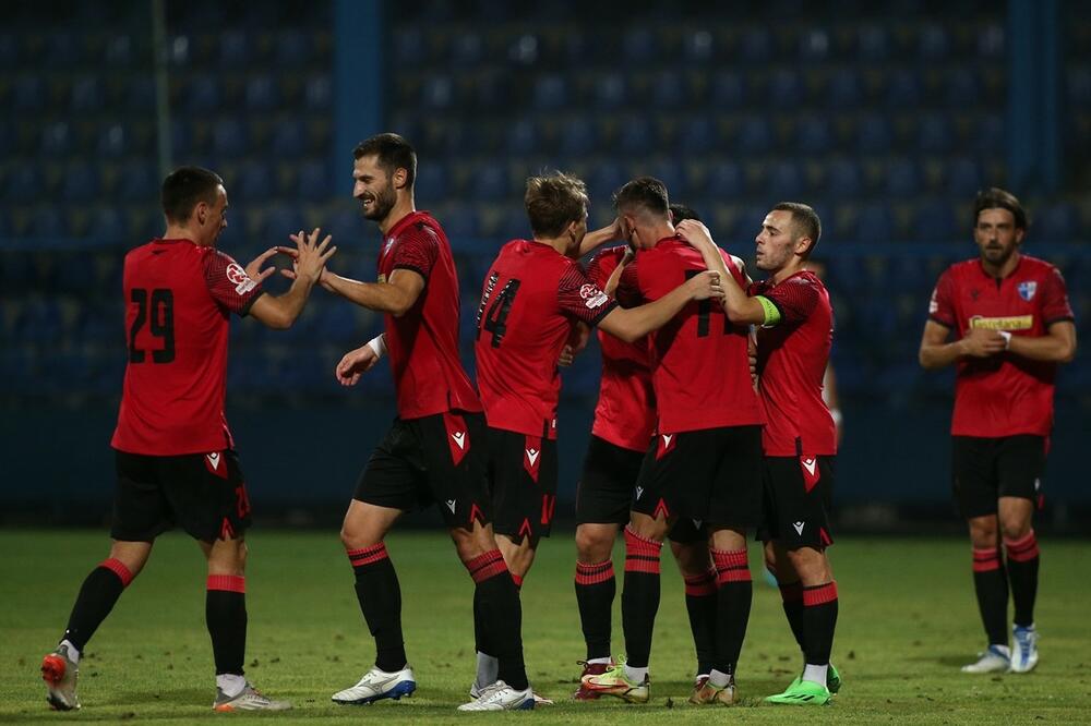 Dečić će sjutra biti domaćin Budućnosti na stadionu Koma, Foto: FSCG