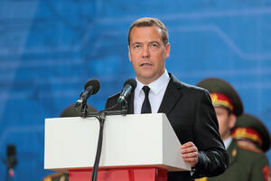 Medvedev: Boreljove tvrdnje o mogućnosti nuklearnog udara na...
