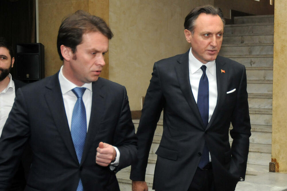 Mjesecima na “ratnoj nozi” s premijerom: Konjević i Krivokapić, Foto: Luka Zekovic