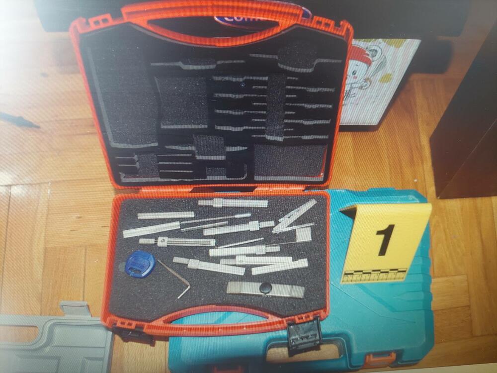 Ukradeni predmeti, Nikšić