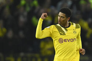 Dortmund preko Hanovera do osmine finala Kupa