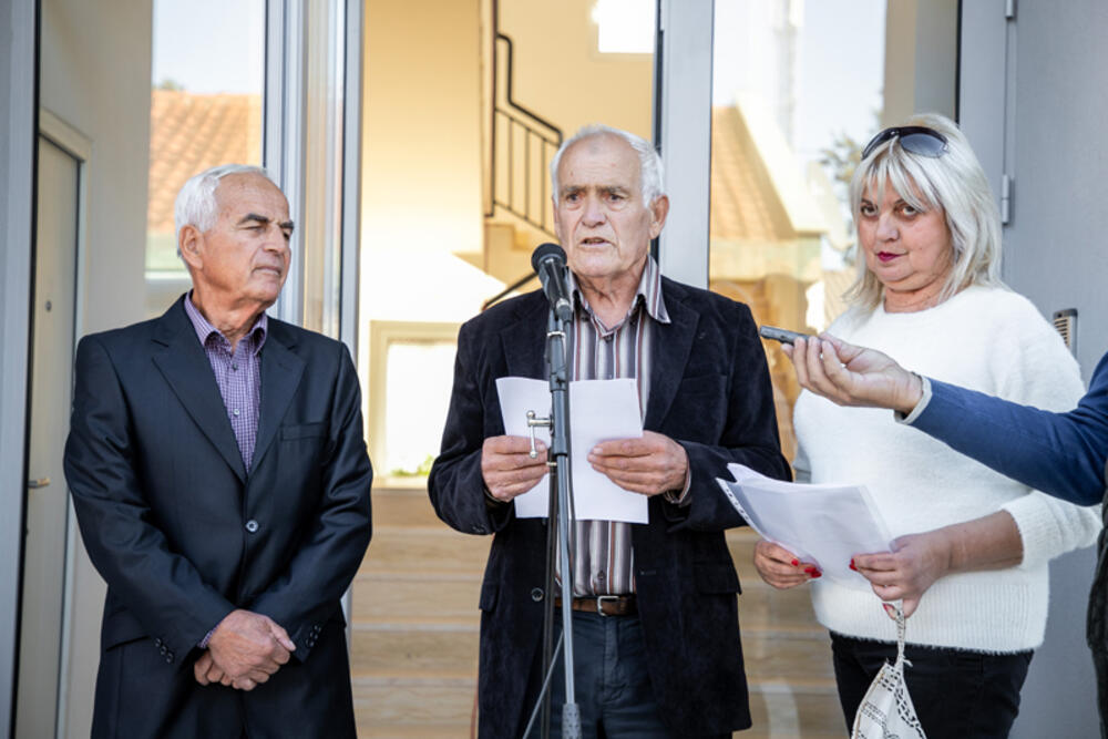 <p>Predsjednik Opštine Danilovgrad, Branko Bošković, poručio je da će nastaviti da pomažu penzionerima i socijalno ugroženima </p>