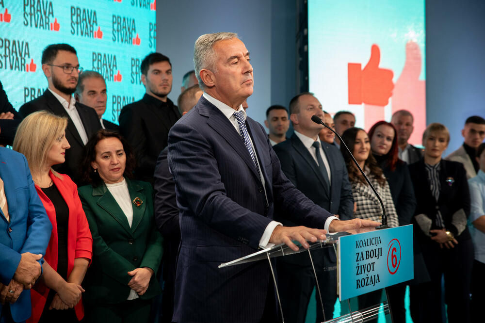 Đukanović u Rožajama, Foto: DPS