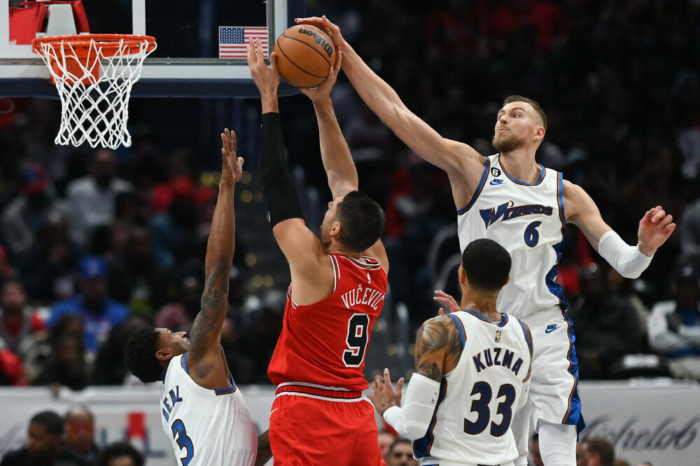 Vučević na meču sa Vizardsima, Foto: USA TODAY Sports
