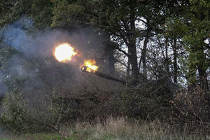 UŽIVO U ruskom napadu na Nikopolj oštećeno više od 20 zgrada