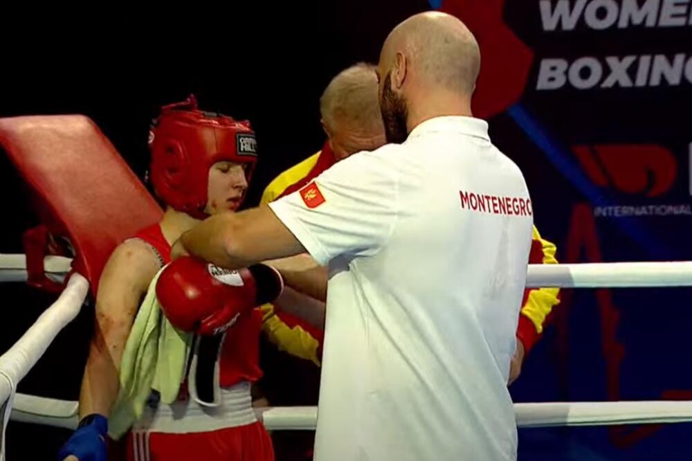 Uzaslud je Bojana pogađala nemilice, sudije su gledali drugu borbu, Foto: Printscreen