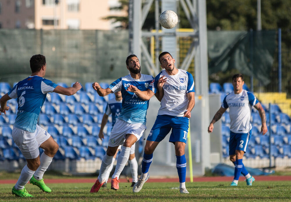 Sa meča Mornar - Arsenal u Baru