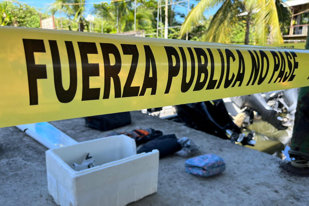 Sa mjesta na kom je pronađena olupina, Foto: Reuters