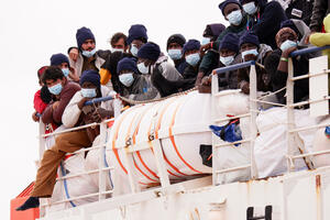 SOS Mediteran: Humanitarni brod spasio 73 migranta