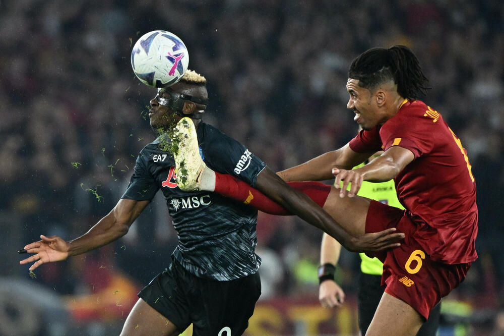 Osimen i Smoling, Foto: Reuters