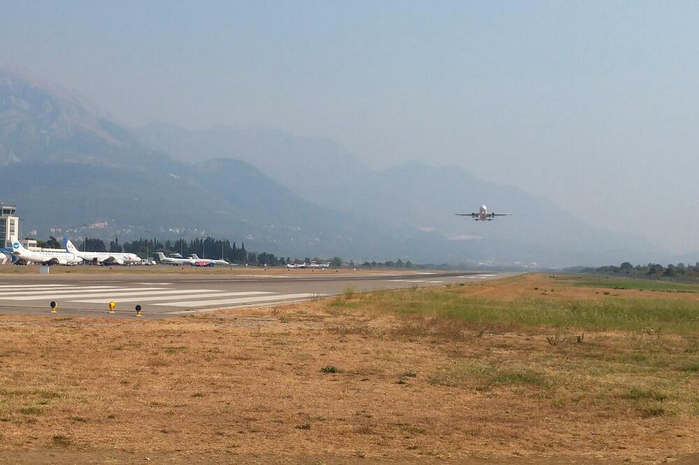 Fly Montenegro godinama upravljao biznis salonima na aerodromima: Aerodrom Tivat, Foto: Siniša Luković