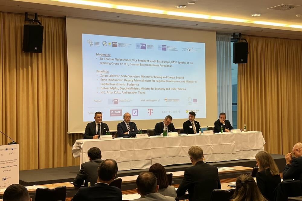 Sa foruma, Foto: Ministarstvo kapitalnih investicija