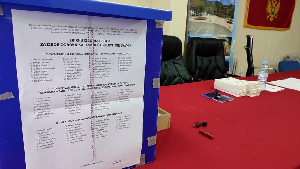 Glasačka kutija Šavnik