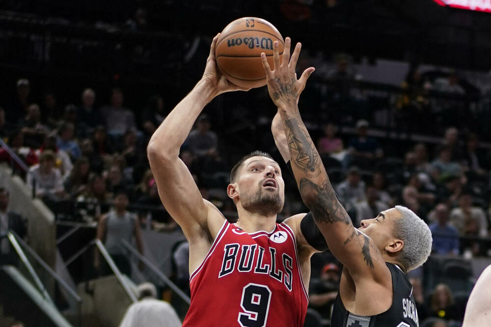 Vučević na meču sa San Antoniom, Foto: USA TODAY Sports