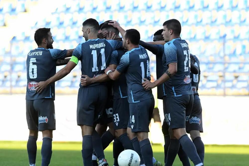 Fudbaleri Petrovca, Foto: Meridianbet 1.CFL